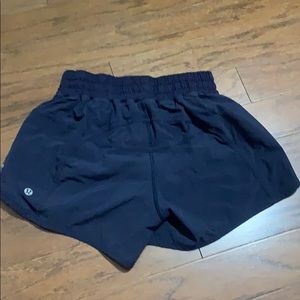 Lululemon Shorts - Size 4 Navy Blue